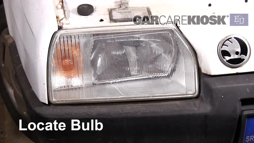 1993 Skoda Favorit L 1.3L 4 Cyl. Lights Daytime Running Light (replace bulb)